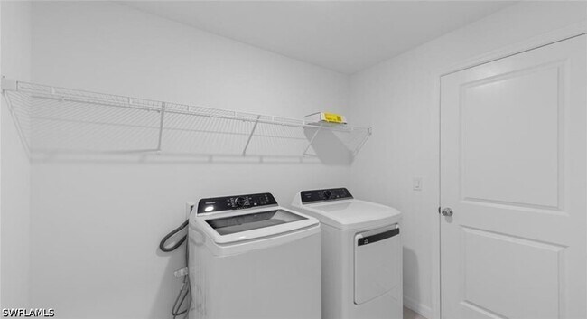 Building Photo - 17244 Cantu Ct