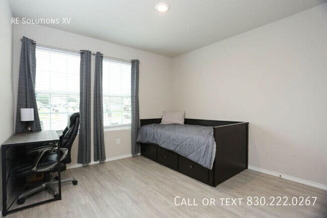 Building Photo - 1206 Kiskadee Wy