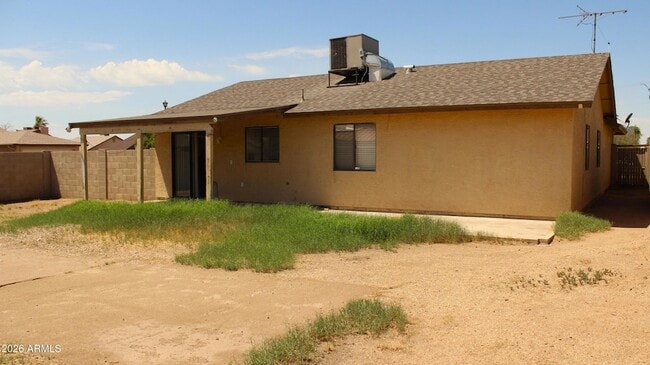 Building Photo - 5425 N 74th Dr