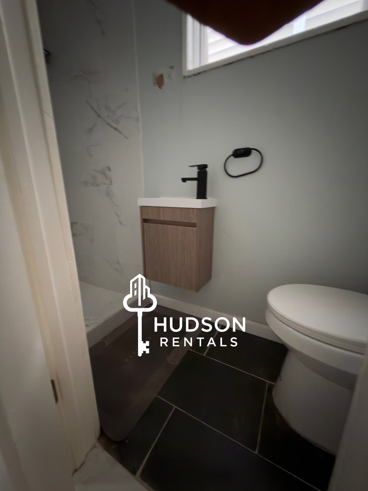 Building Photo - 87 W 20th St