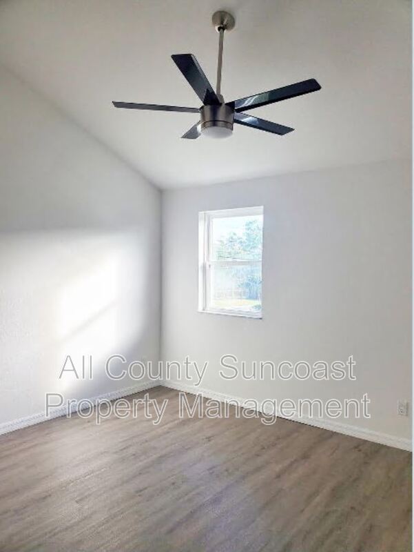 Building Photo - 1278 Jade Pl