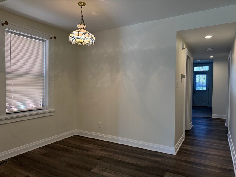 Dinning Area - 2315 Park Ave