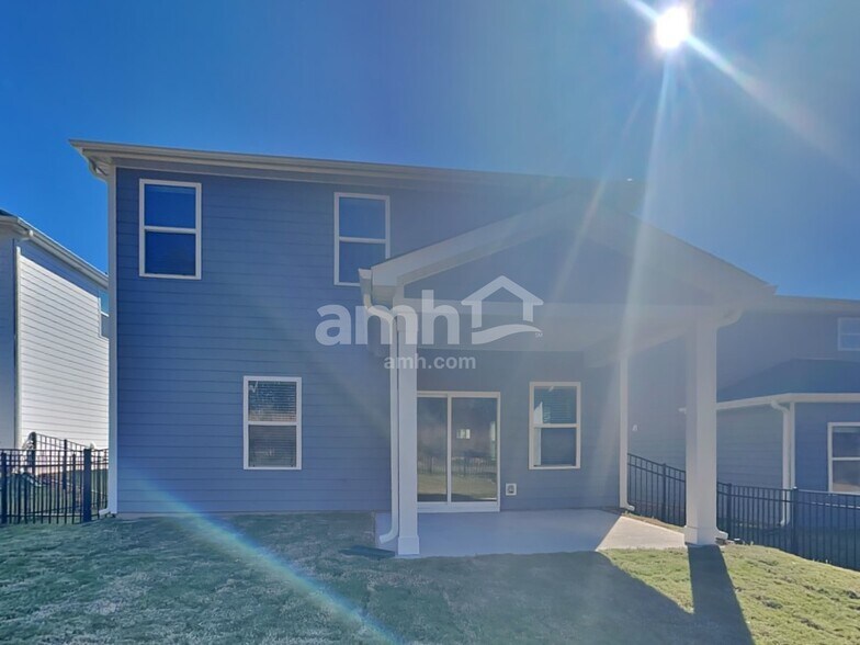 Building Photo - 548 Crowder Pl