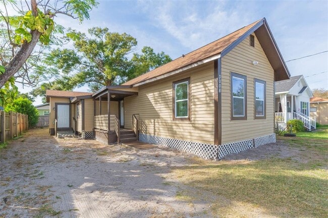 Primary Photo - 3008 N 17th St