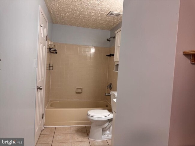 Building Photo - 6917 Villa-Del-Rey Ct