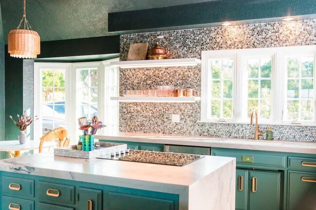 Building Photo - 30185 Vía Maria Elena