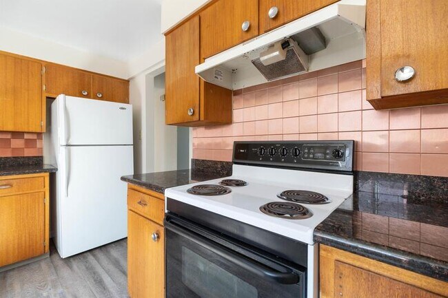 Building Photo - 7290 Newton Street