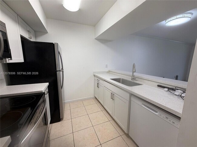 Building Photo - 18226 Mediterranean Blvd