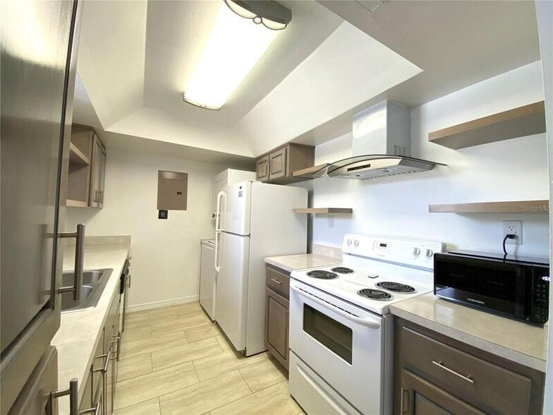 Building Photo - 2622 Lemon Tree Ln