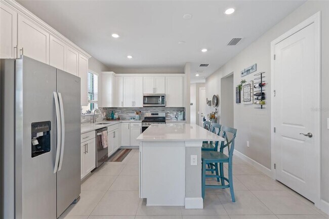 Building Photo - 6341 Winding Pne Dr