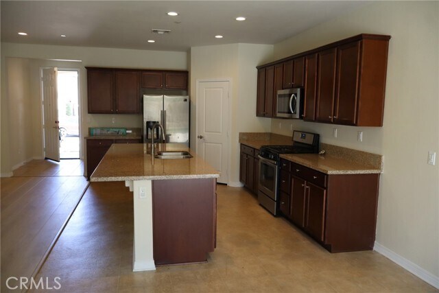 Building Photo - 7795 Poppy Ln