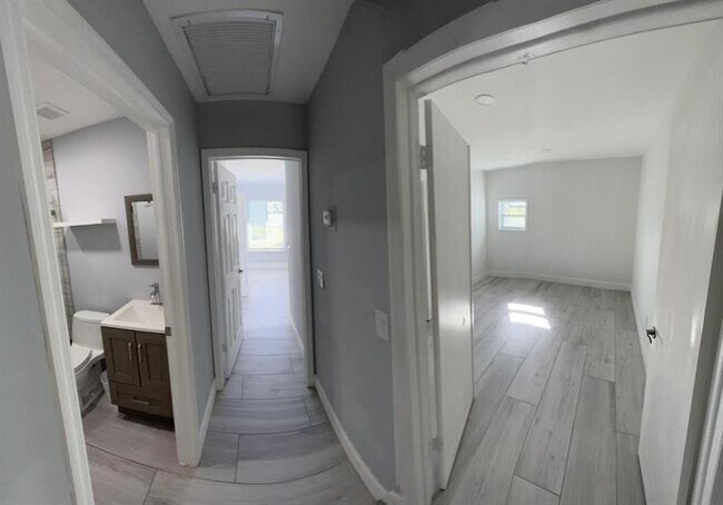 Building Photo - 8415 Red Wagon Ln