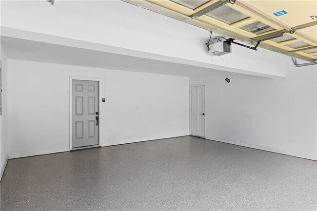 Building Photo - 1217 Fairfield Drive