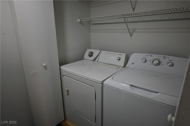 Building Photo - 1512 Chapel Cove Ct