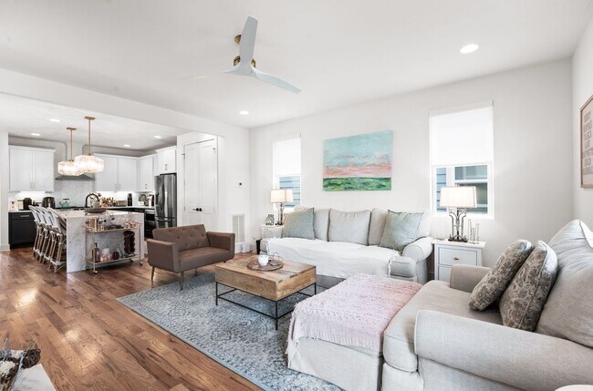 Building Photo - Stunning 3BE/3BA in one of Nashville's hottest neighborhood, The Nations!