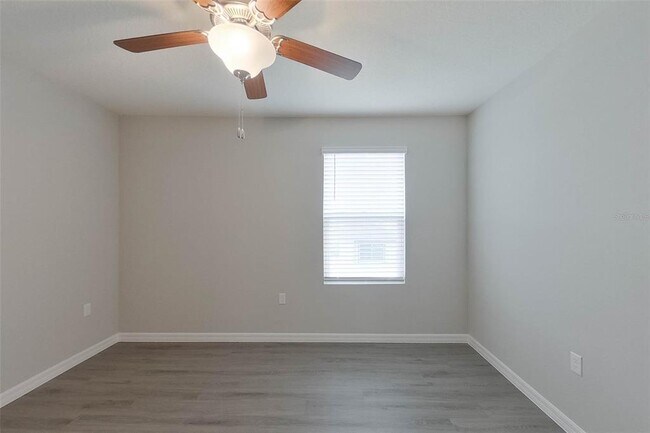 Building Photo - 8694 SW 43rd Ter