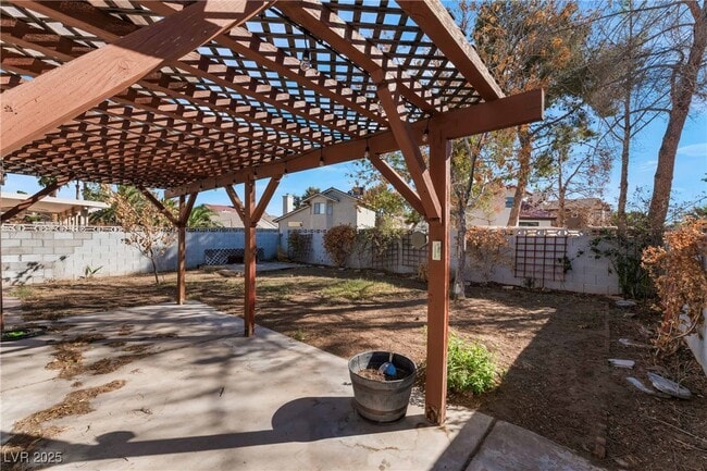 Building Photo - 6673 W Pleasant Plains Way