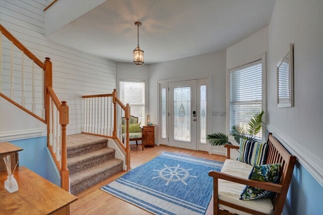 Building Photo - North Topsail Beach 5 Bedroom 4.5 Bathroom...