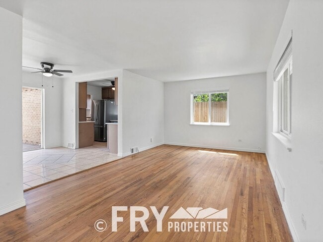 Building Photo - Updated Home near Downtown Denver