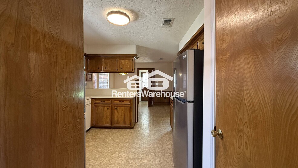 Building Photo - 6223 Denmark Dr