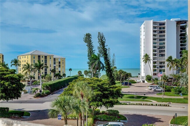 Building Photo - 3500 Gulf Shore Blvd N