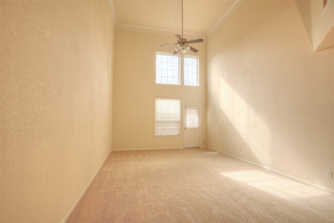 Building Photo - 1139 Glenwood Canyon Ln