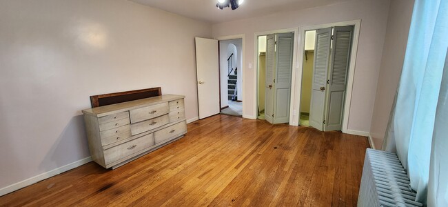 Building Photo - 1142 Fells Church Rd