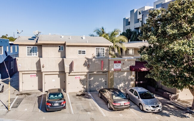 Building Photo - Sepulveda Court