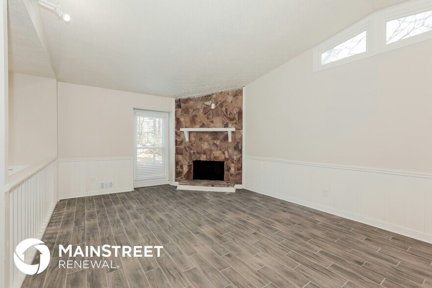 Building Photo - 1830 Nicole Ln