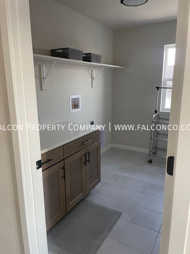 Building Photo - 8224 Harvey Logan Dr