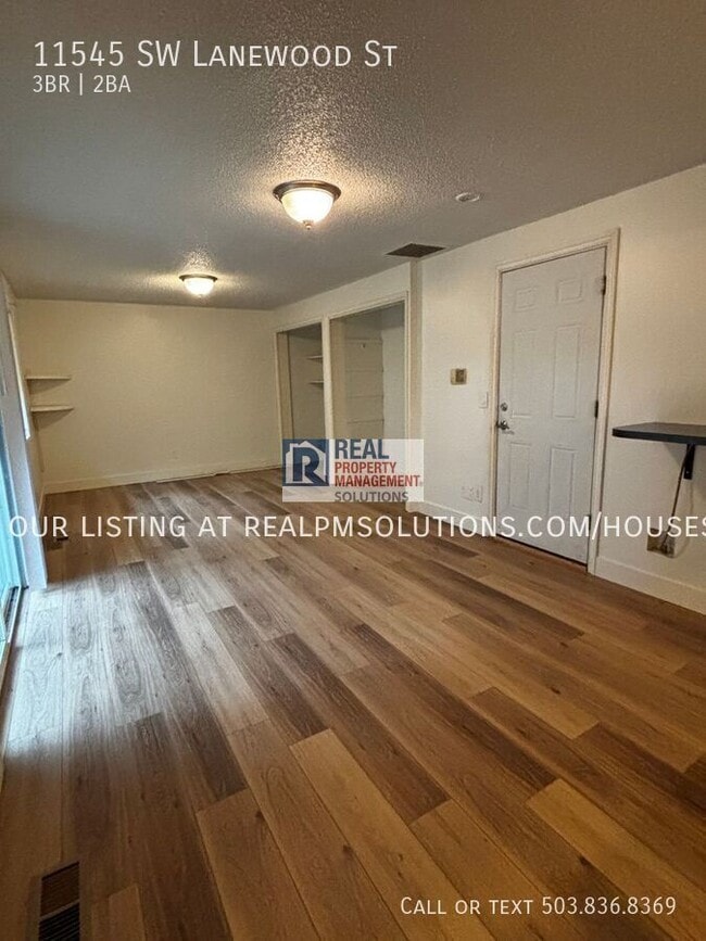 Building Photo - 11545 SW Lanewood St