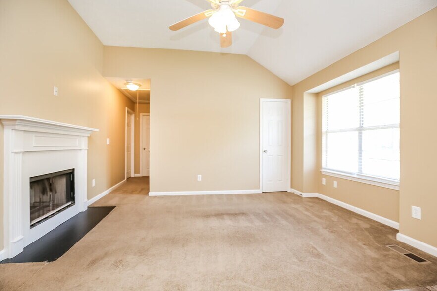 Building Photo - 1417 Quail Run