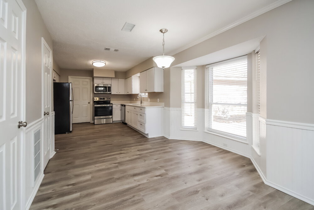 Building Photo - 17930 Cypress Spring Dr