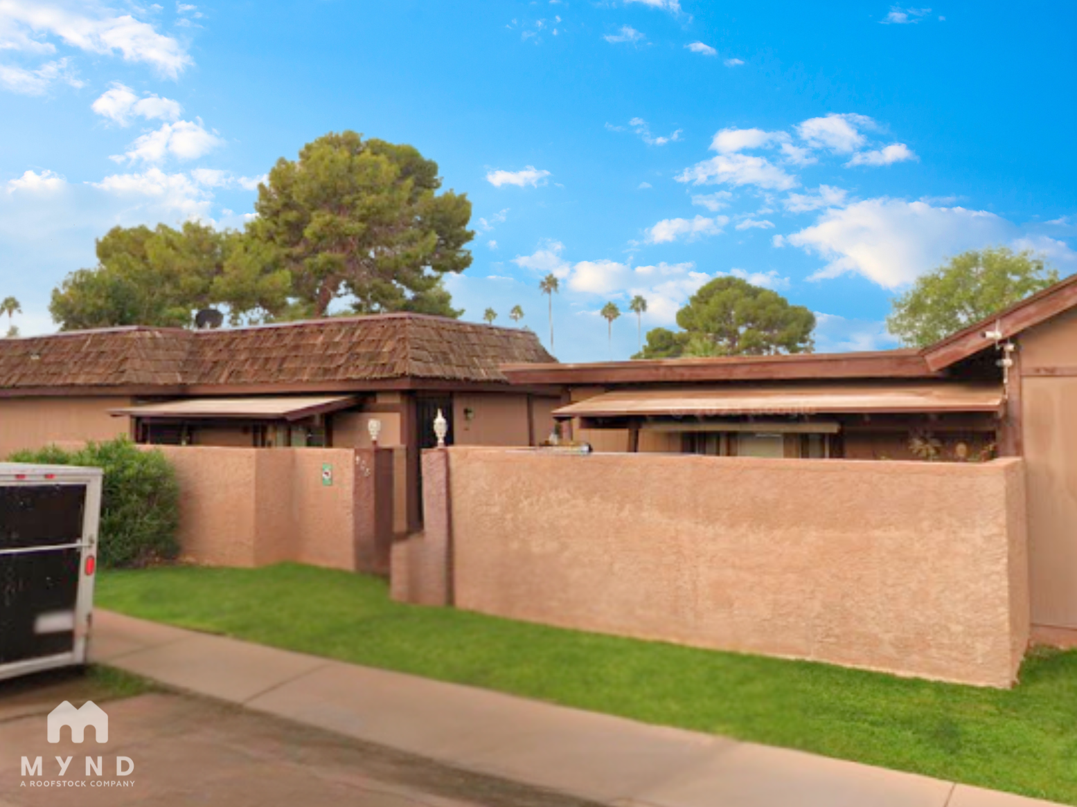 Building Photo - 908 S Casitas Dr
