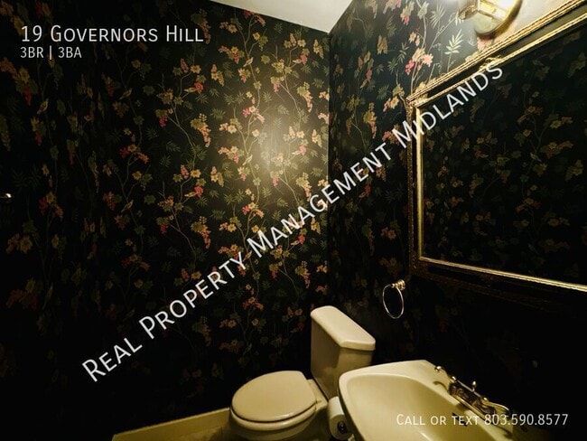 Building Photo - 19 Governor's Hill