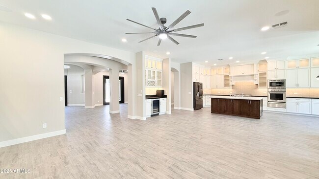 Building Photo - 4501 E Timberline Ct