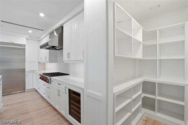 Building Photo - 1130 3rd Ave S