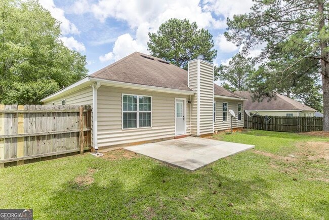 Building Photo - 215 Wingfield Way
