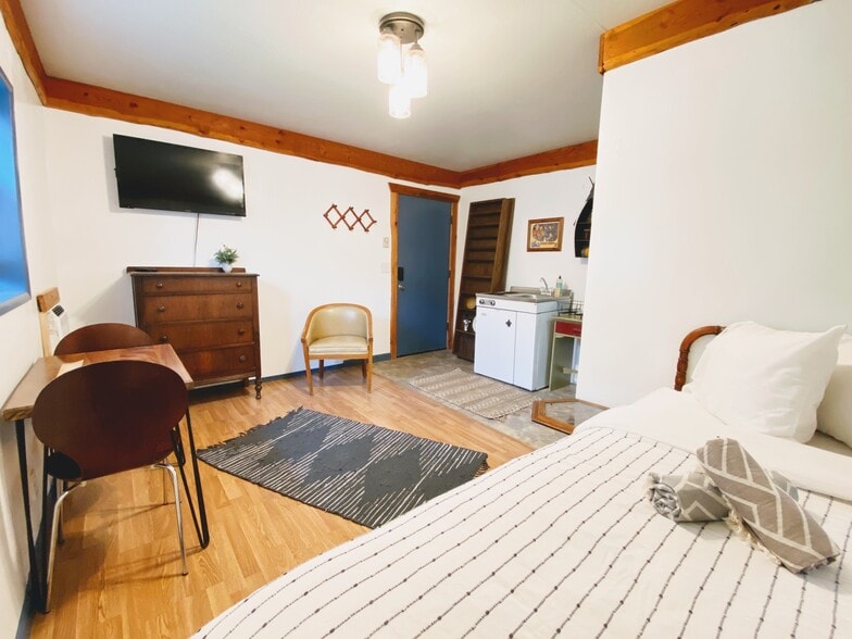 Building Photo - 14871 Mt Hwy 35