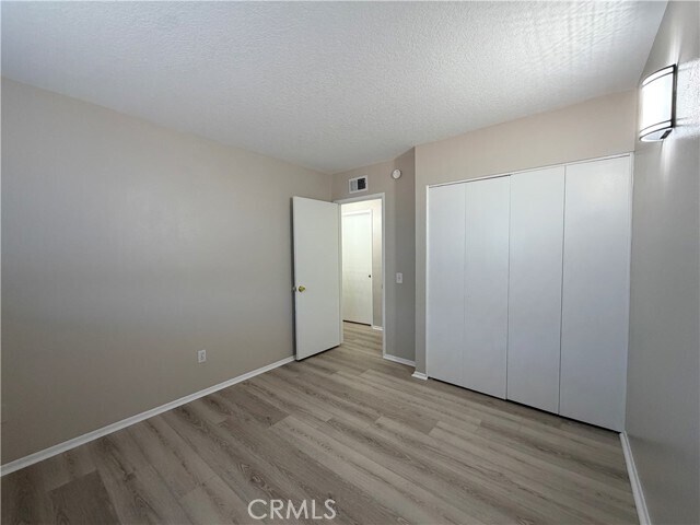 Building Photo - 680 N Magnolia Ave