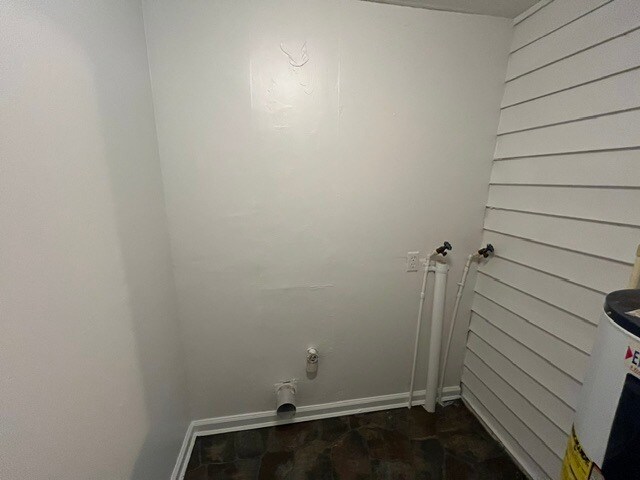 Building Photo - 702 Elberta St