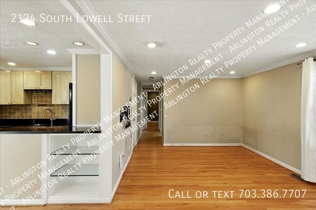 Building Photo - 2124 S Lowell St