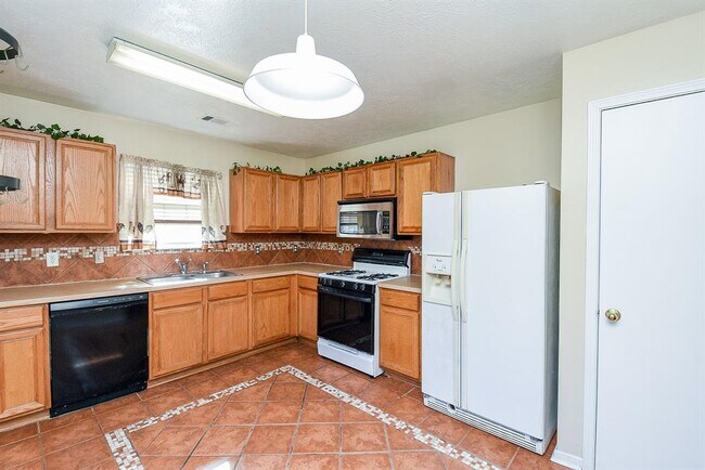 Building Photo - 11102 Kentington Oak Dr