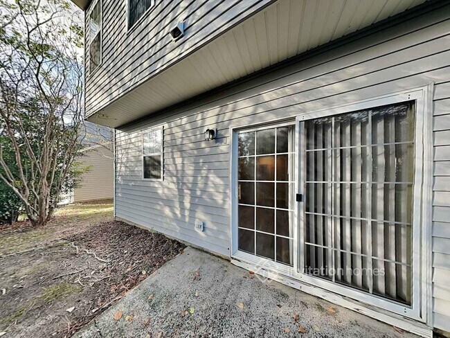 Building Photo - 2712 Waterford Crystal Ct