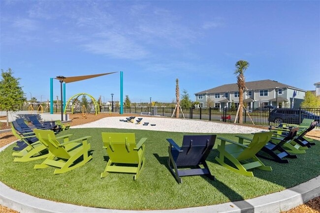 Building Photo - 10059 Gazebo Aly