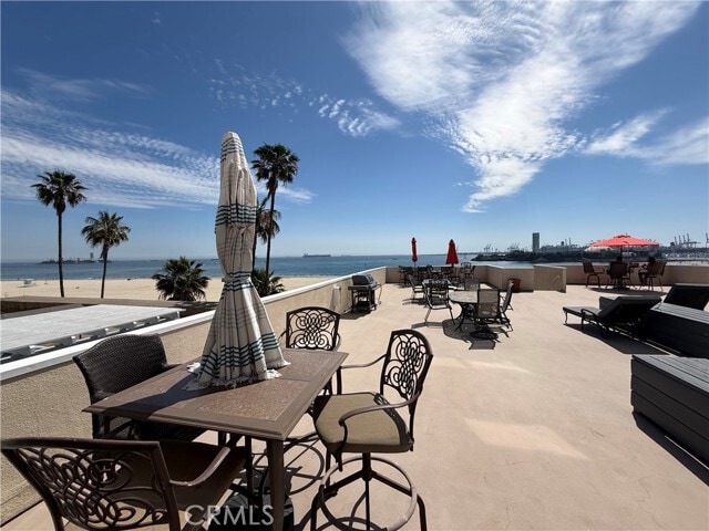 Building Photo - 1174 E Ocean Blvd