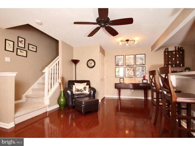 Building Photo - 278 Flagstone Rd