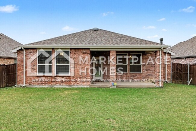 Building Photo - 1805 Ranch Trail Rd