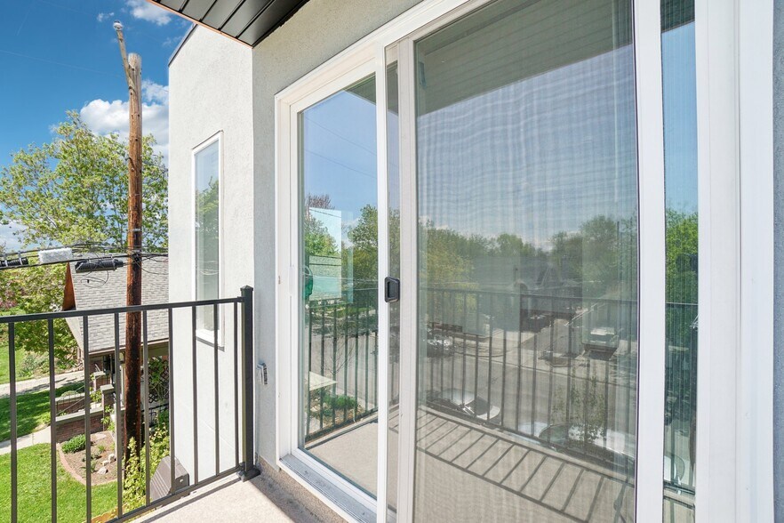 Building Photo - 1326 S 500 E