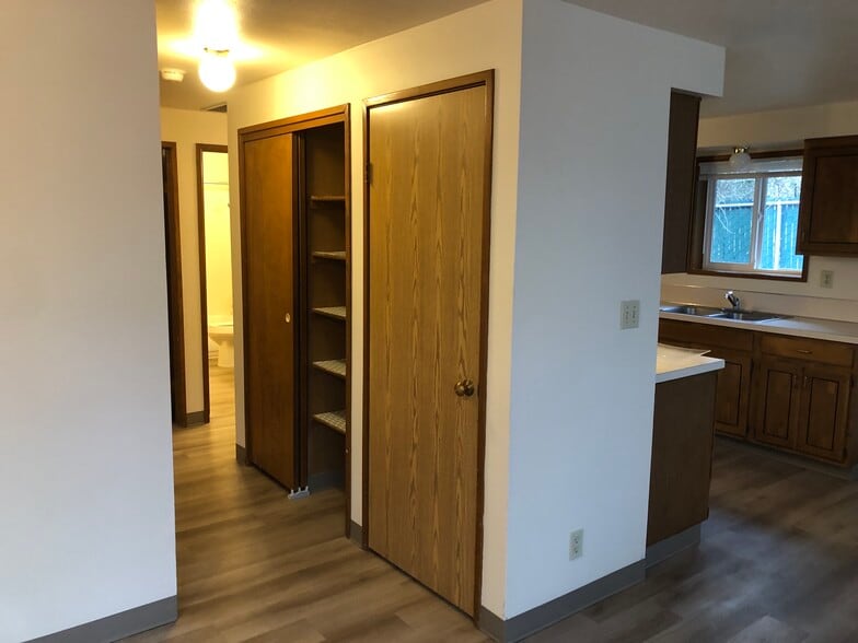 Building Photo - 1420 Z St